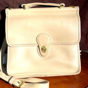 VINTAGE COACH All Leather Cream Cross Body Bag With Dust Cover.